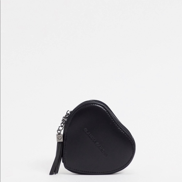 Heart Shaped Coin Purse in Black - Picture 3 of 7